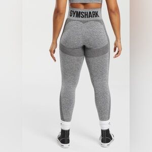 Gymshark Women's Charcoal Leggings Sz small